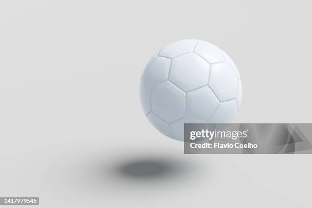 国际雪联单板和自由式U型场地世界杯，中国选手李方慧训练中